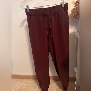 Lululemon joggers
